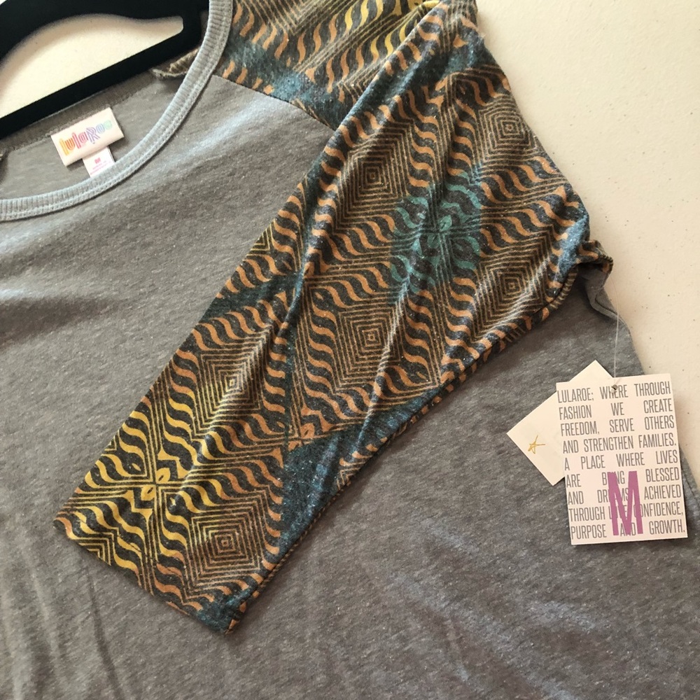 LuLaRoe Randy Tee